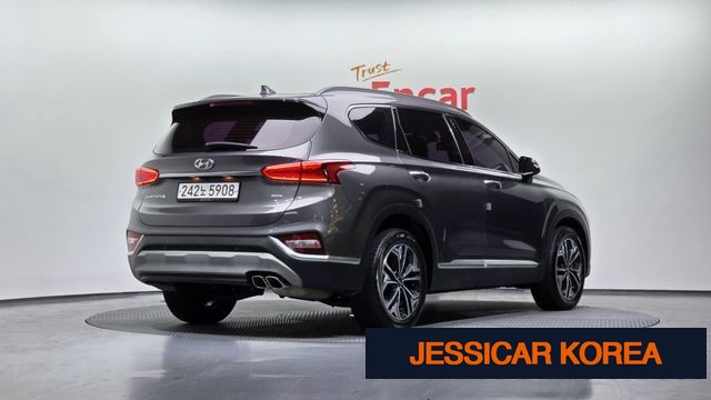 2020 Hyundai Santa Fe TM - Thumbnail 6