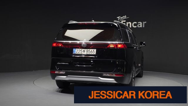 2021 Kia Carnival 4th Gen - Thumbnail 3