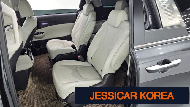 2023 Kia Carnival 4th Gen - Thumbnail 6