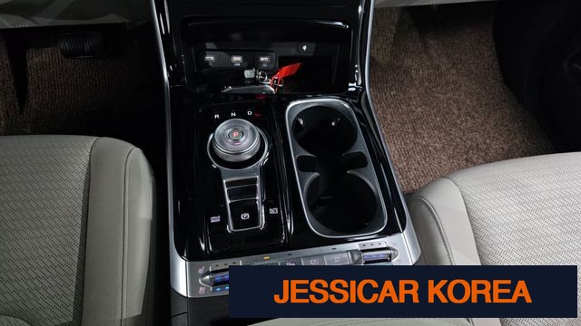 2023 Kia Carnival 4th Gen - Thumbnail 8