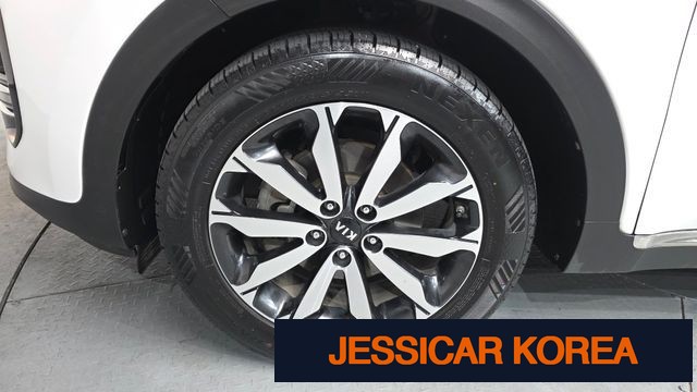 2018 Kia Sportage 4th generation - Thumbnail 17