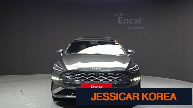 2022 Kia K8 Hybrid - Thumbnail 3
