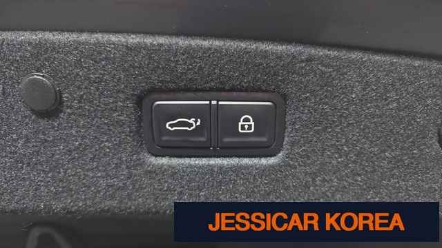 2022 Kia K8 Hybrid - Thumbnail 4