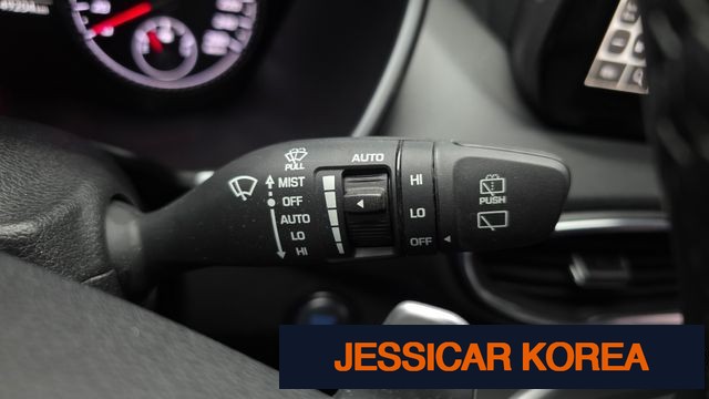 2023 Hyundai The New Santa Fe - Thumbnail 4