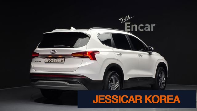 2023 Hyundai The New Santa Fe - Thumbnail 8