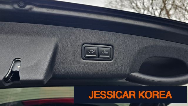 2021 Kia Carnival 4th Gen - Thumbnail 5