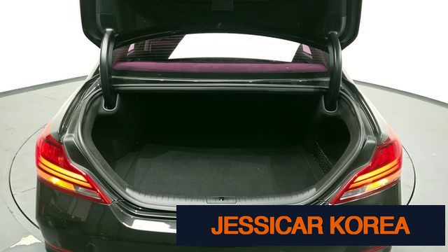 2018 Genesis G70 - Thumbnail 3