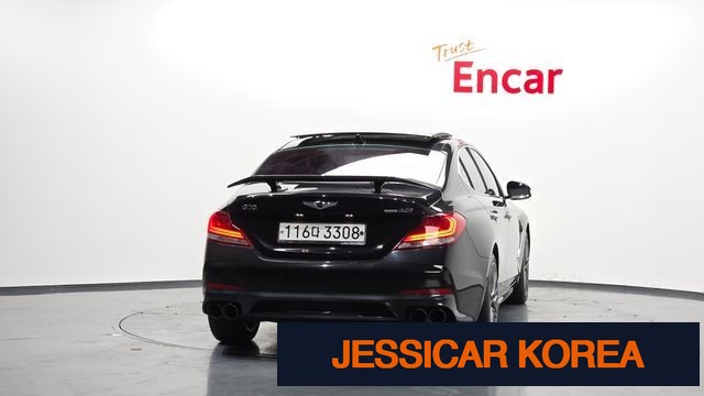 2018 Genesis G70 - Thumbnail 12