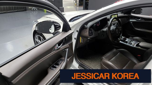 2019 Kia Stinger - Thumbnail 12