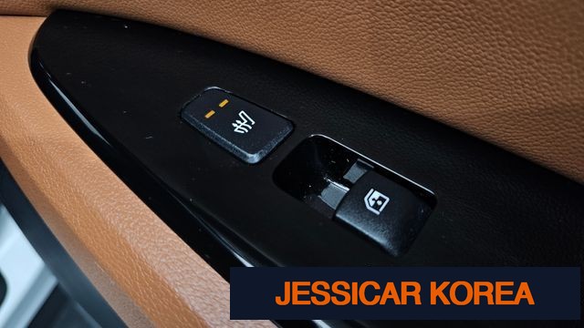 2022 Kia Sportage 5th Gen - Thumbnail 5