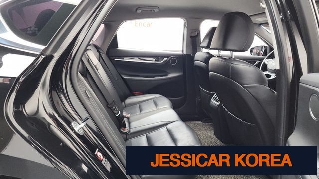2018 Hyundai Grandeur IG - Thumbnail 18