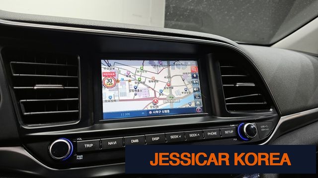 2020 Hyundai The New Avante AD - Thumbnail 17
