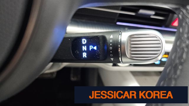 2023 Hyundai Ioniq 6 - Thumbnail 18