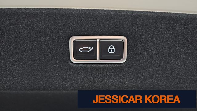 2023 Hyundai Ioniq 6 - Thumbnail 19