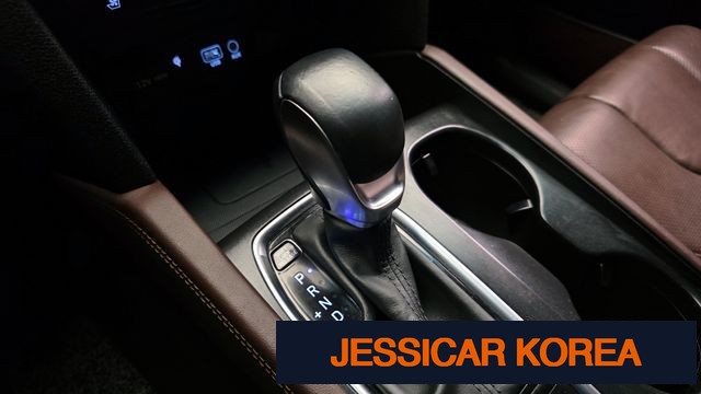 2019 Hyundai Santa Fe TM - Thumbnail 2