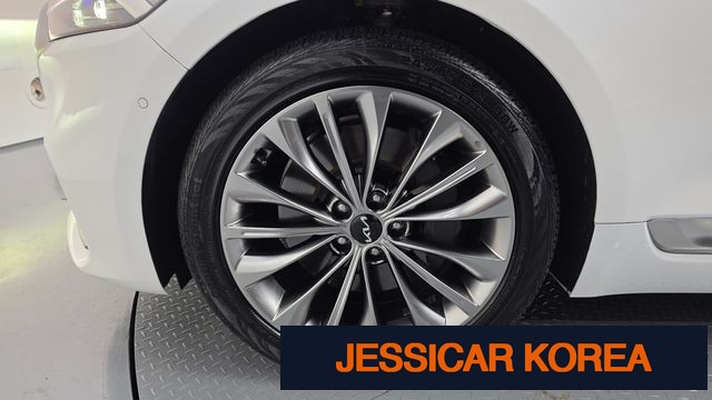 2022 Kia The New K9 2nd Gen - Thumbnail 17