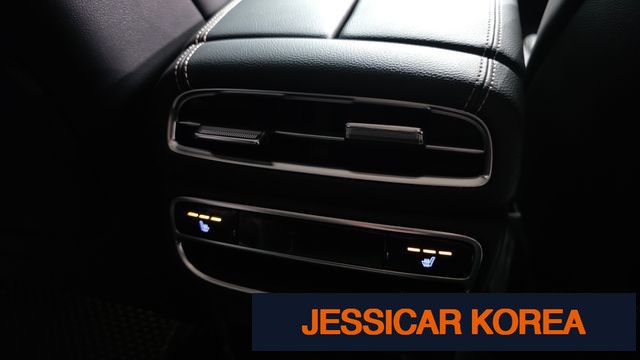 2023 Genesis GV80 - Thumbnail 18