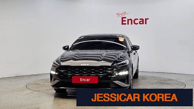 2022 Kia K8 - Thumbnail 3