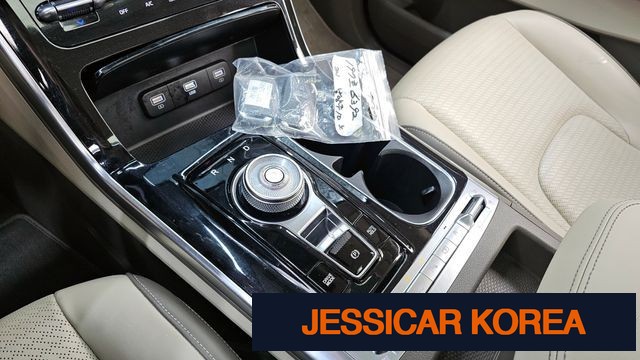 2022 Kia Carnival 4th Gen - Thumbnail 13