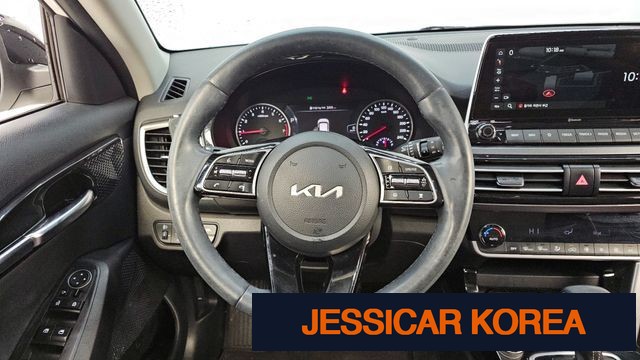 2023 Kia Seltos - Thumbnail 9