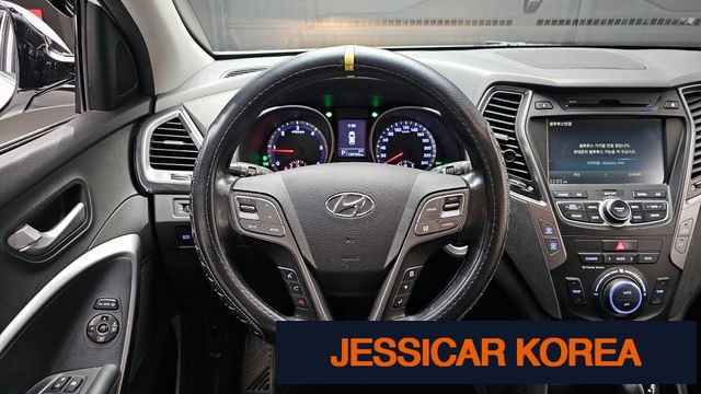 2013 Hyundai Santa Fe DM - Thumbnail 9