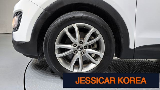 2013 Hyundai Santa Fe DM - Thumbnail 18