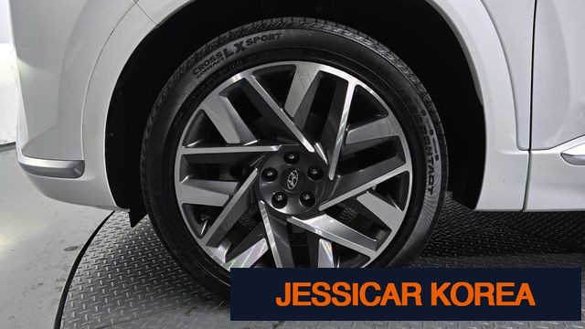 2021 Hyundai The New Santa Fe - Thumbnail 3