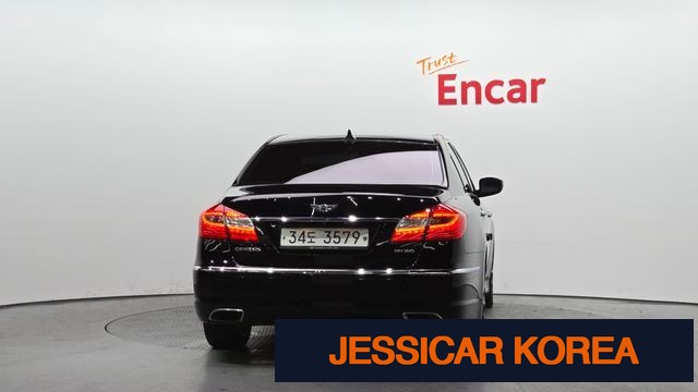 2012 Hyundai Genesis - Thumbnail 6