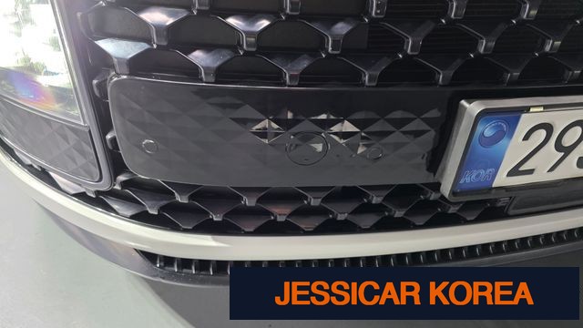 2023 Hyundai Staria - Thumbnail 17