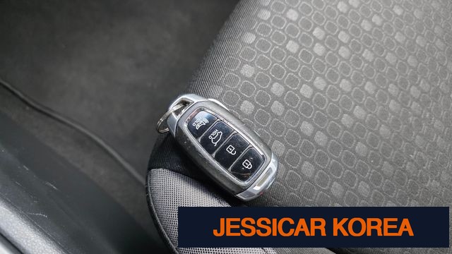2018 Hyundai Kona - Thumbnail 13