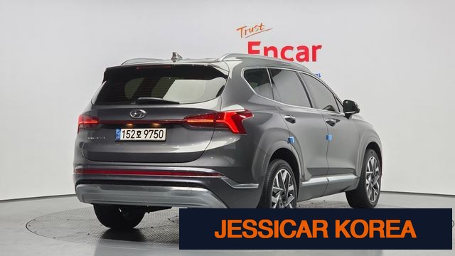 2021 Hyundai The New Santa Fe - Thumbnail 19