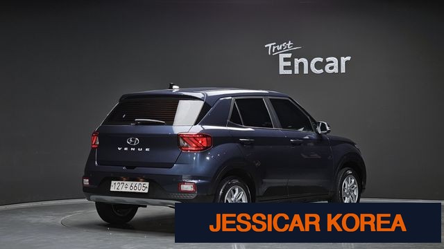 2020 Hyundai Venue - Thumbnail 16