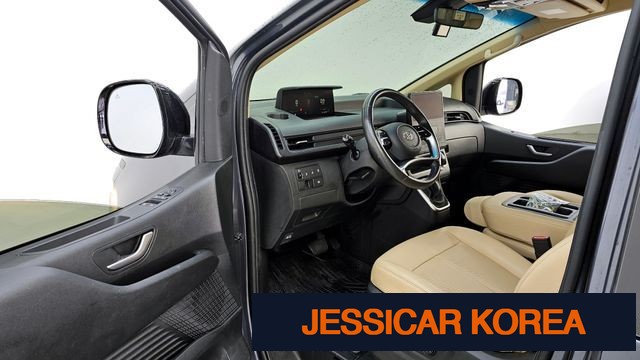 2023 Hyundai Staria - Thumbnail 15