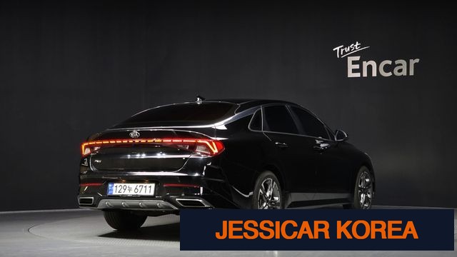 2021 Kia K5 3rd Gen - Thumbnail 2