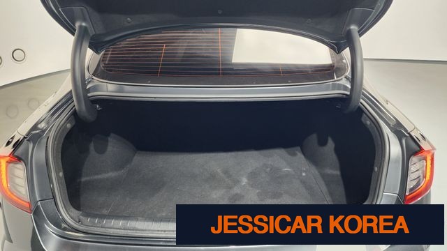 2021 Hyundai Sonata (DN8) - Thumbnail 16