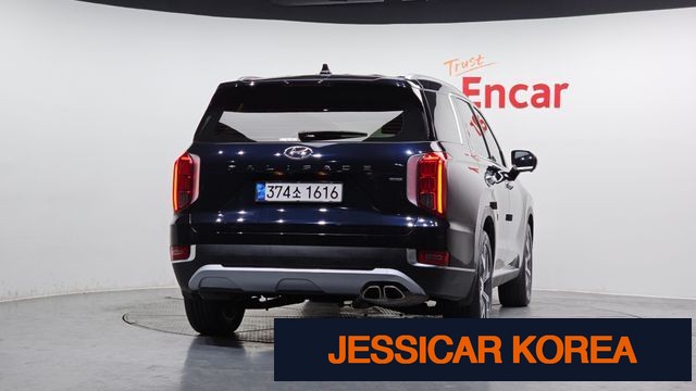 2022 Hyundai Palisade - Thumbnail 3