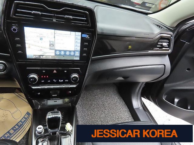 2023 KG Mobility Very New Tivoli - Thumbnail 3