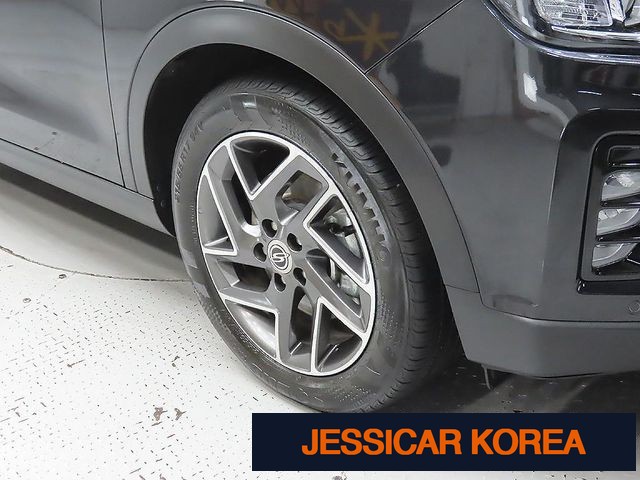 2023 KG Mobility Very New Tivoli - Thumbnail 5