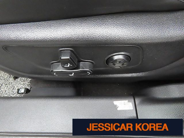 2023 KG Mobility Very New Tivoli - Thumbnail 6
