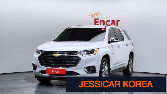 2020 Chevrolet Traverse - Thumbnail 14