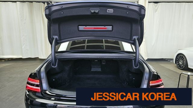 2021 Genesis G80 (RG3) - Thumbnail 2