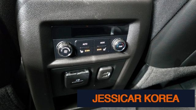 2022 Chevrolet Traverse - Thumbnail 5