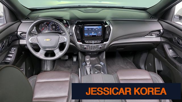 2022 Chevrolet Traverse - Thumbnail 8