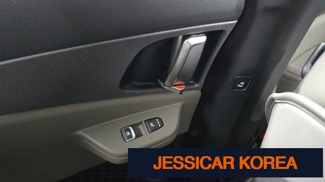 2025 Kia The New Carnival 4th generation - Thumbnail 11
