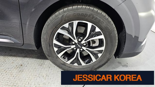 2022 Kia Carnival 4th Gen - Thumbnail 13