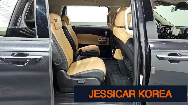 2022 Kia Carnival 4th Gen - Thumbnail 17