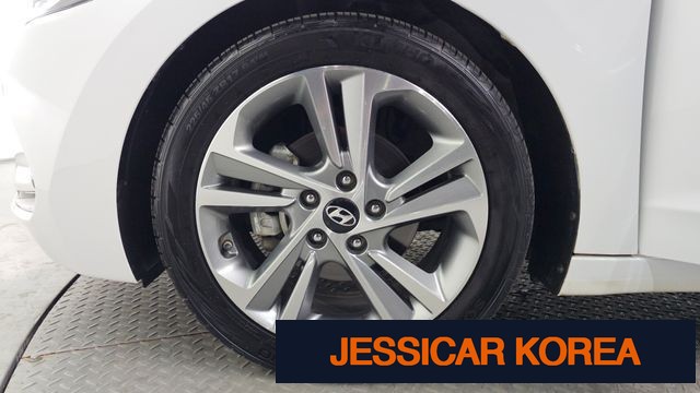 2018 Hyundai Avante AD - Thumbnail 11