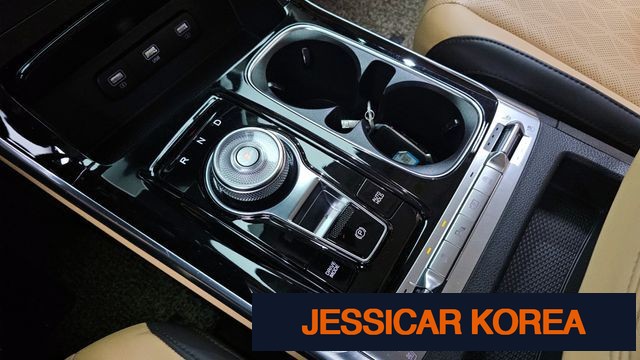 2021 Kia Carnival 4th Gen - Thumbnail 15