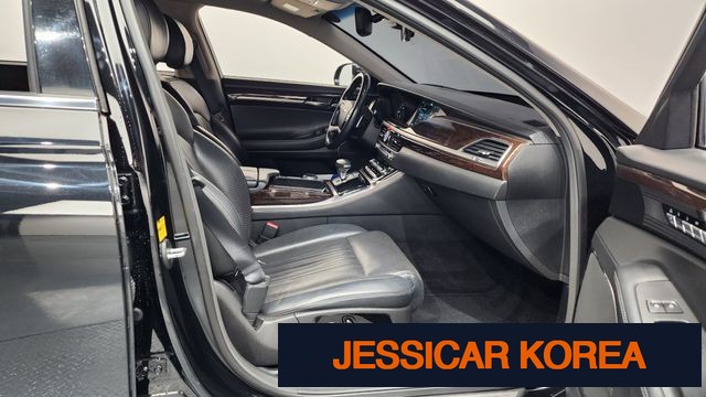 2016 Genesis EQ900 - Thumbnail 7