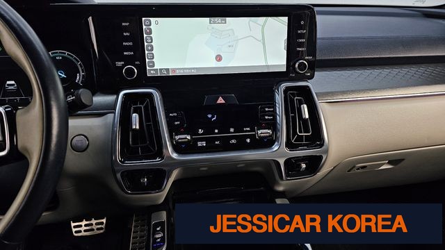 2023 Kia Sorento 4th Gen - Thumbnail 12